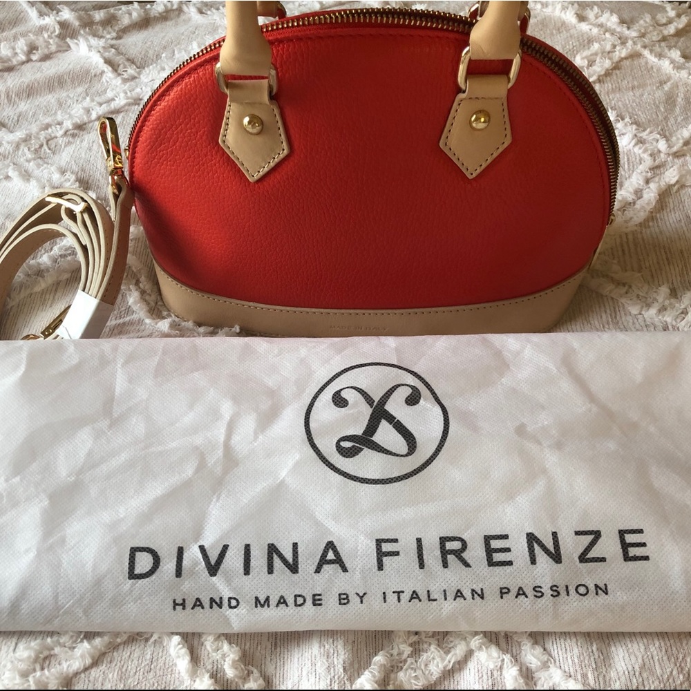 DIVINA FIRENZE Small Dome Satchel Shoulder Bag